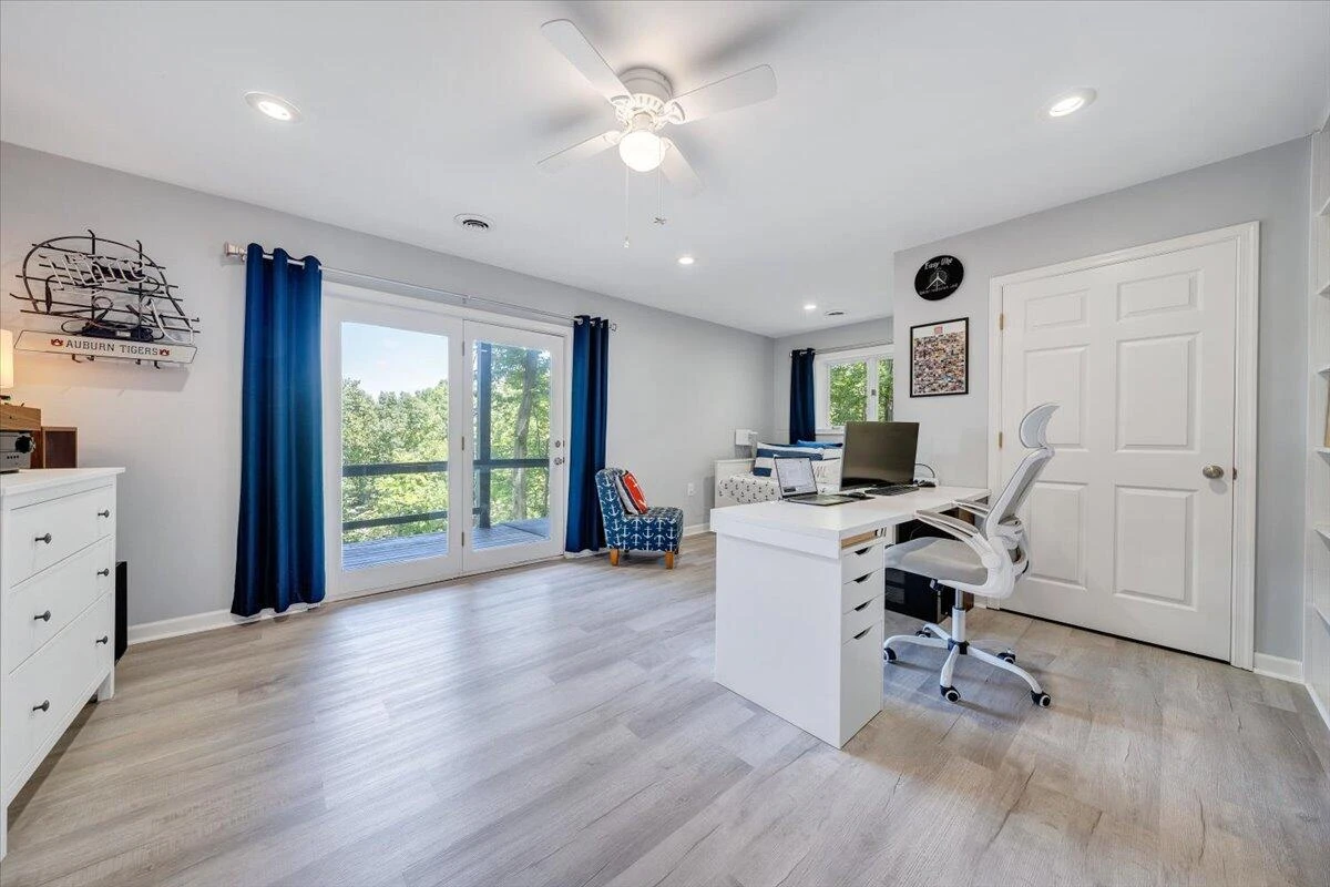 90 Waterpoint DR - Photo 51