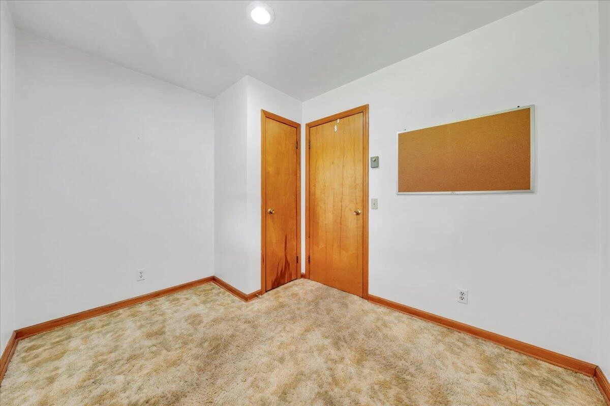 3151 Golden View RD - Photo 25
