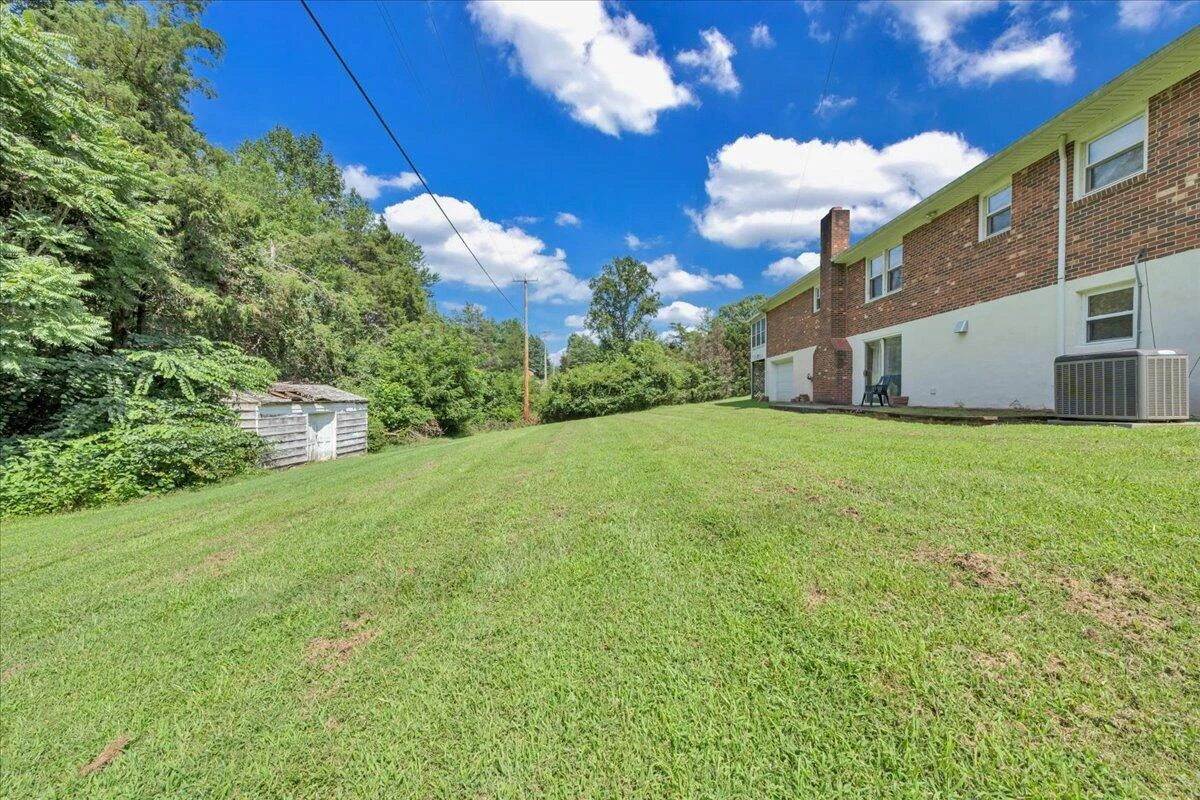 3151 Golden View RD - Photo 36