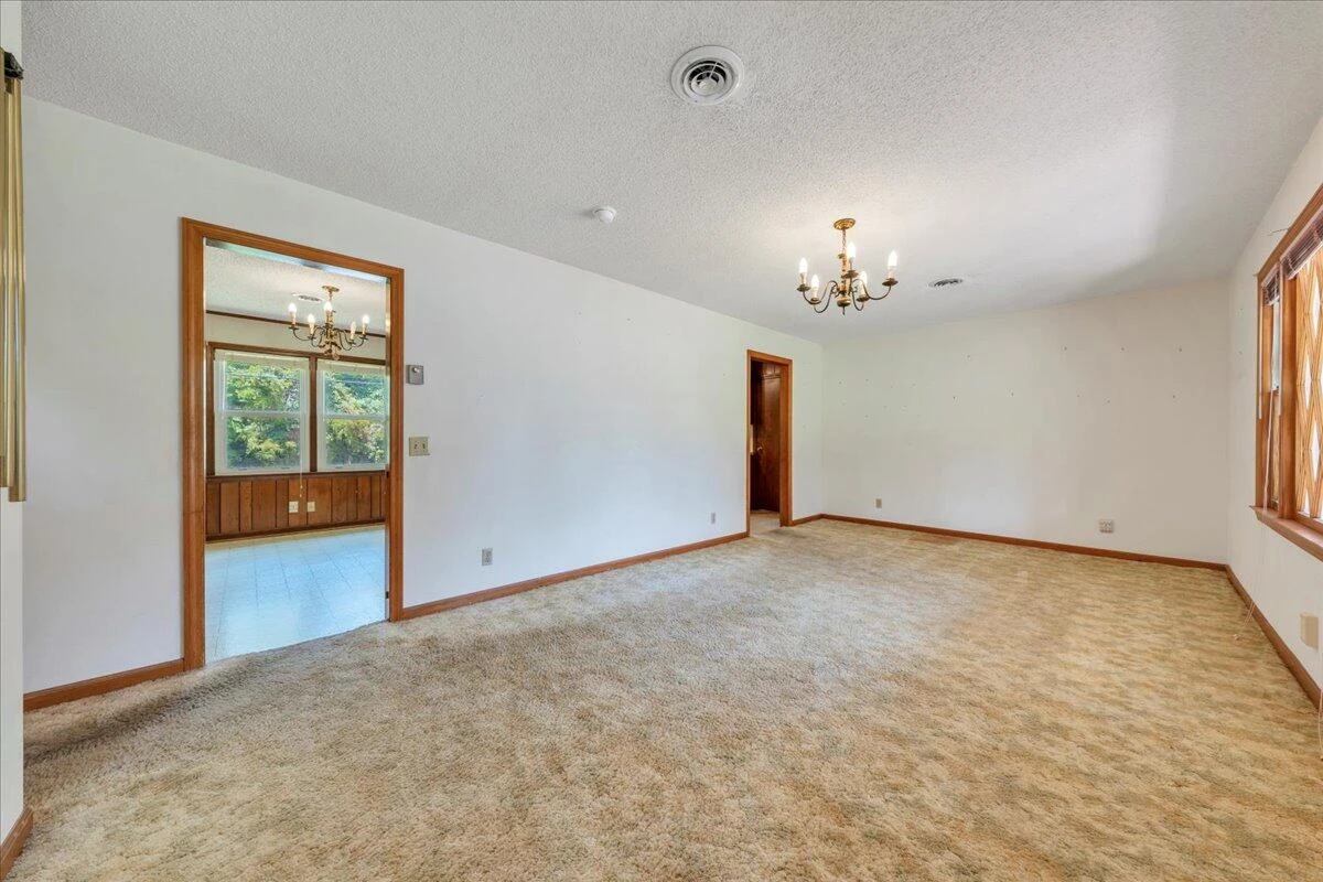 3151 Golden View RD - Photo 8