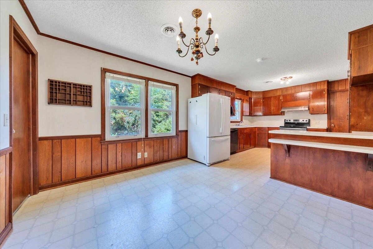 3151 Golden View RD - Photo 11