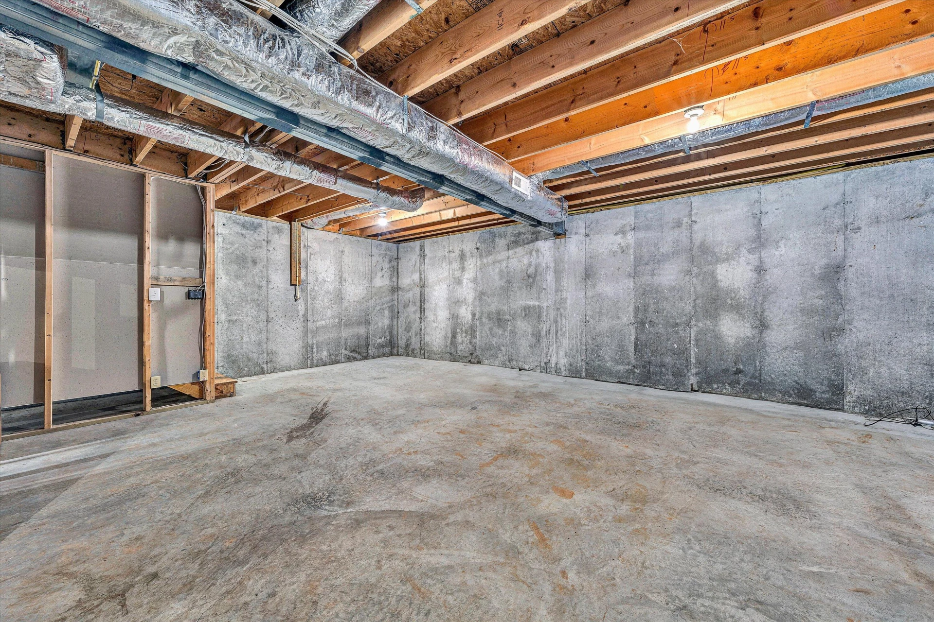 2624 Shull RD - Photo 18