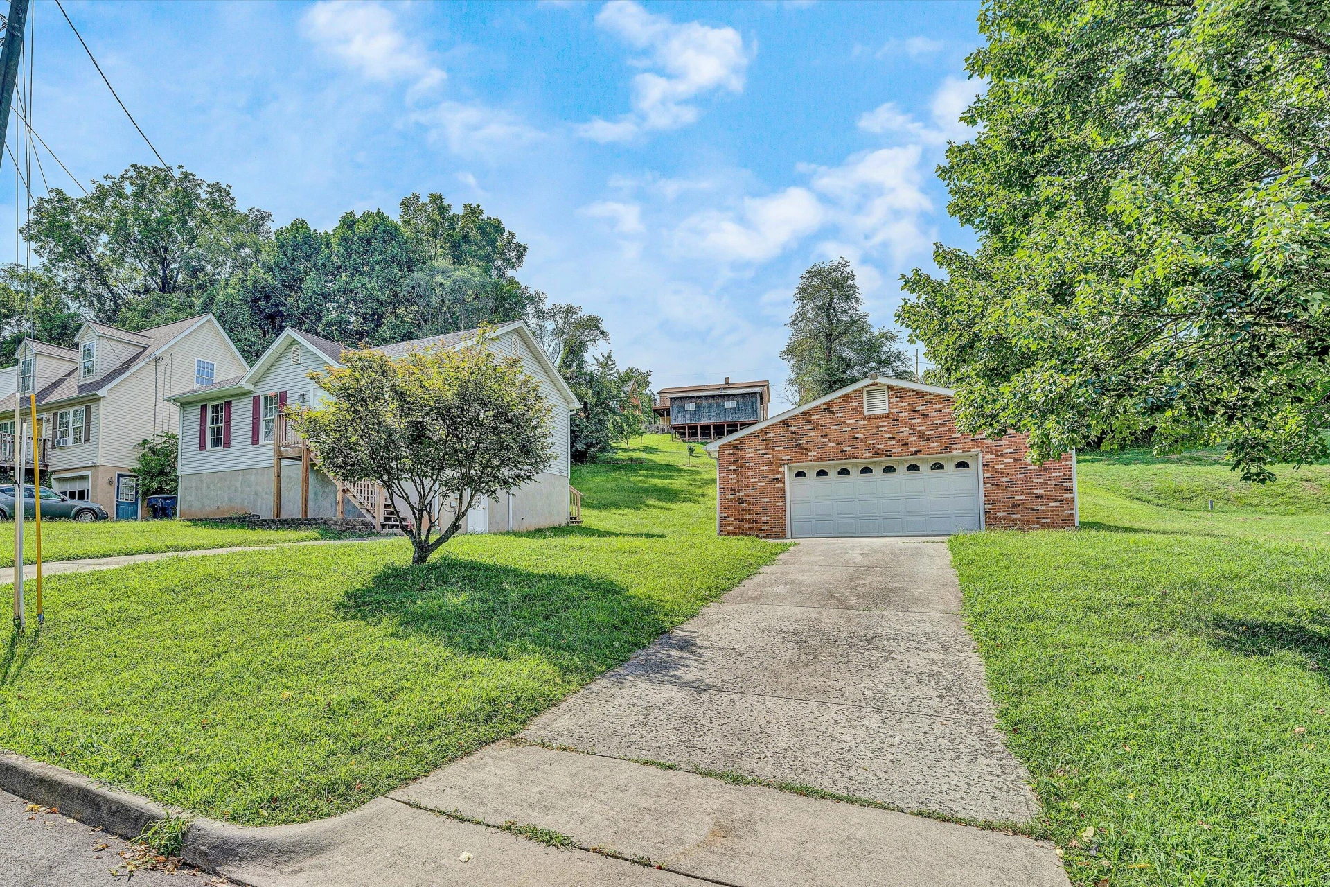 2624 Shull RD - Photo 26