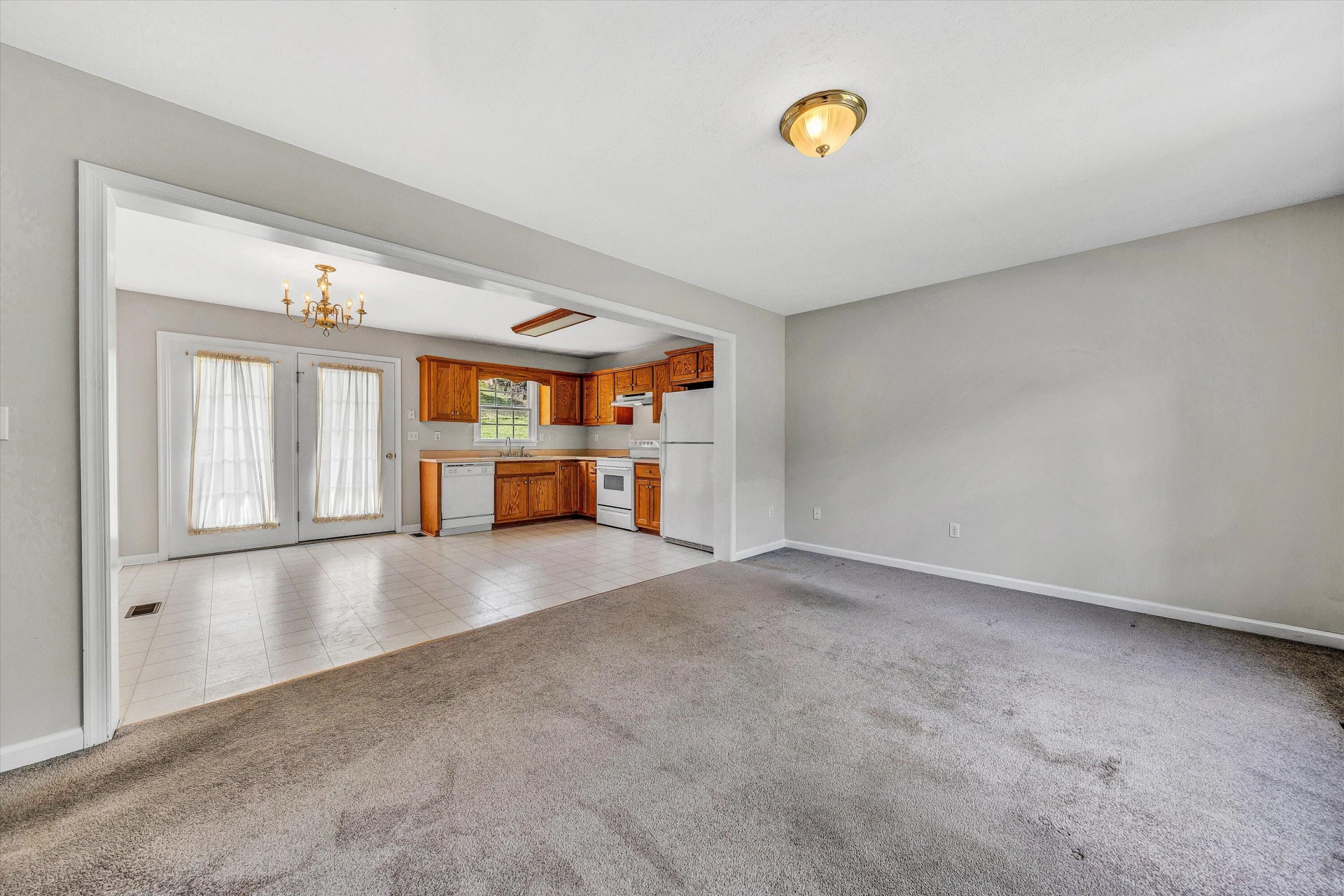2624 Shull RD - Photo 4