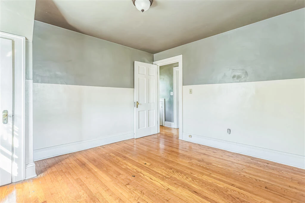 3812 Sunrise AVE - Photo 11