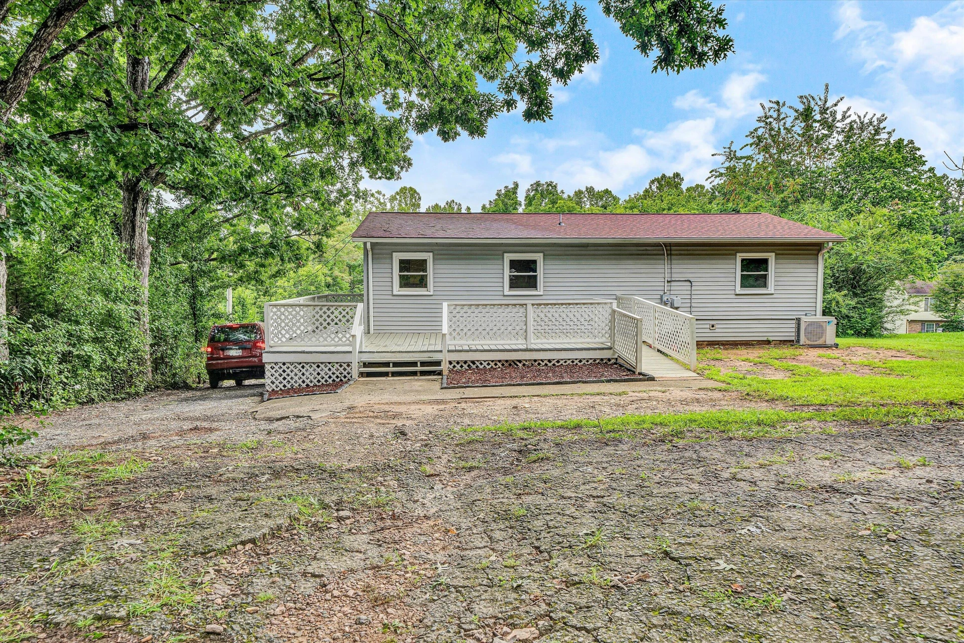 585 Trail DR - Photo 19