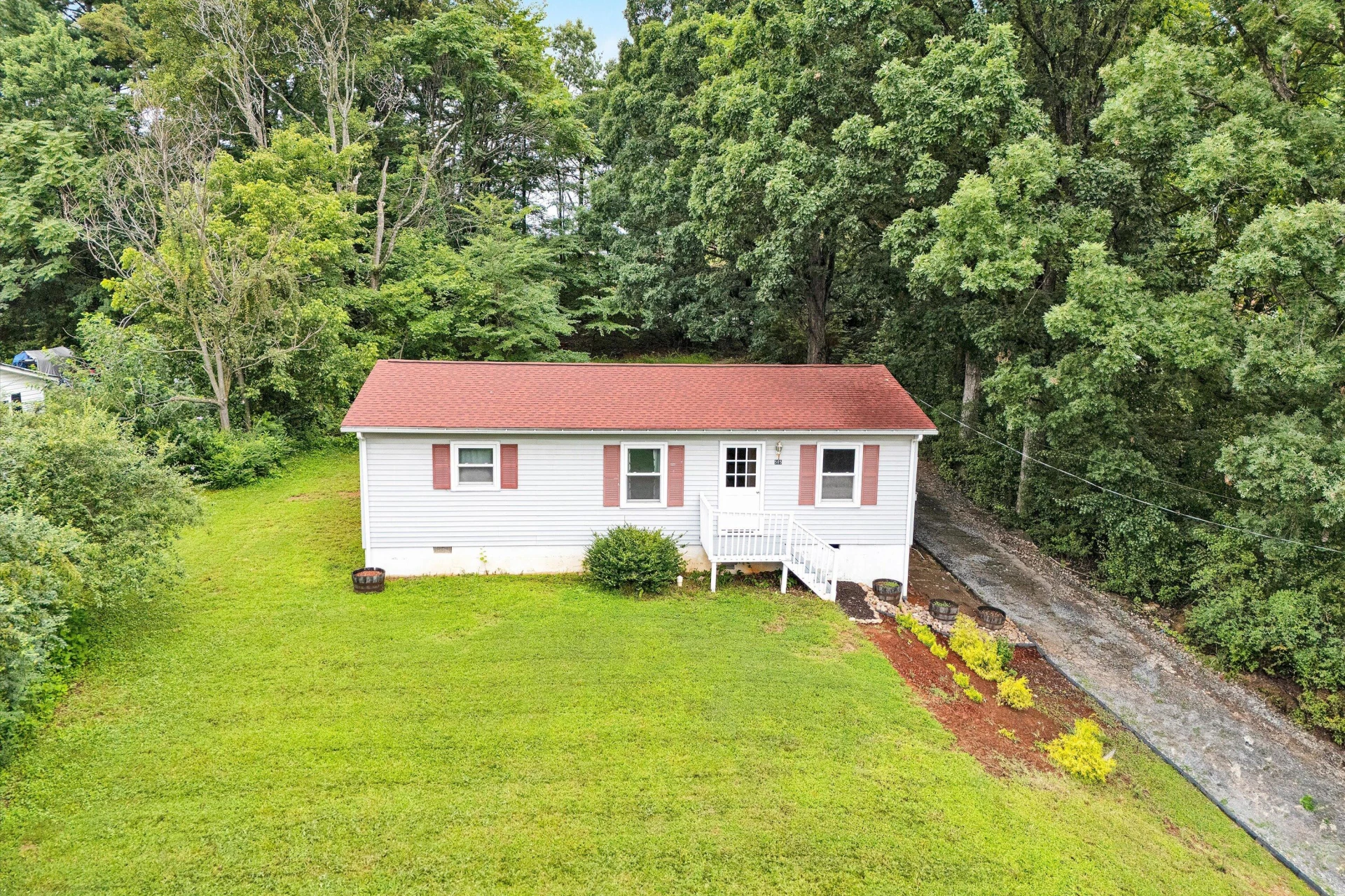 585 Trail DR - Photo 23