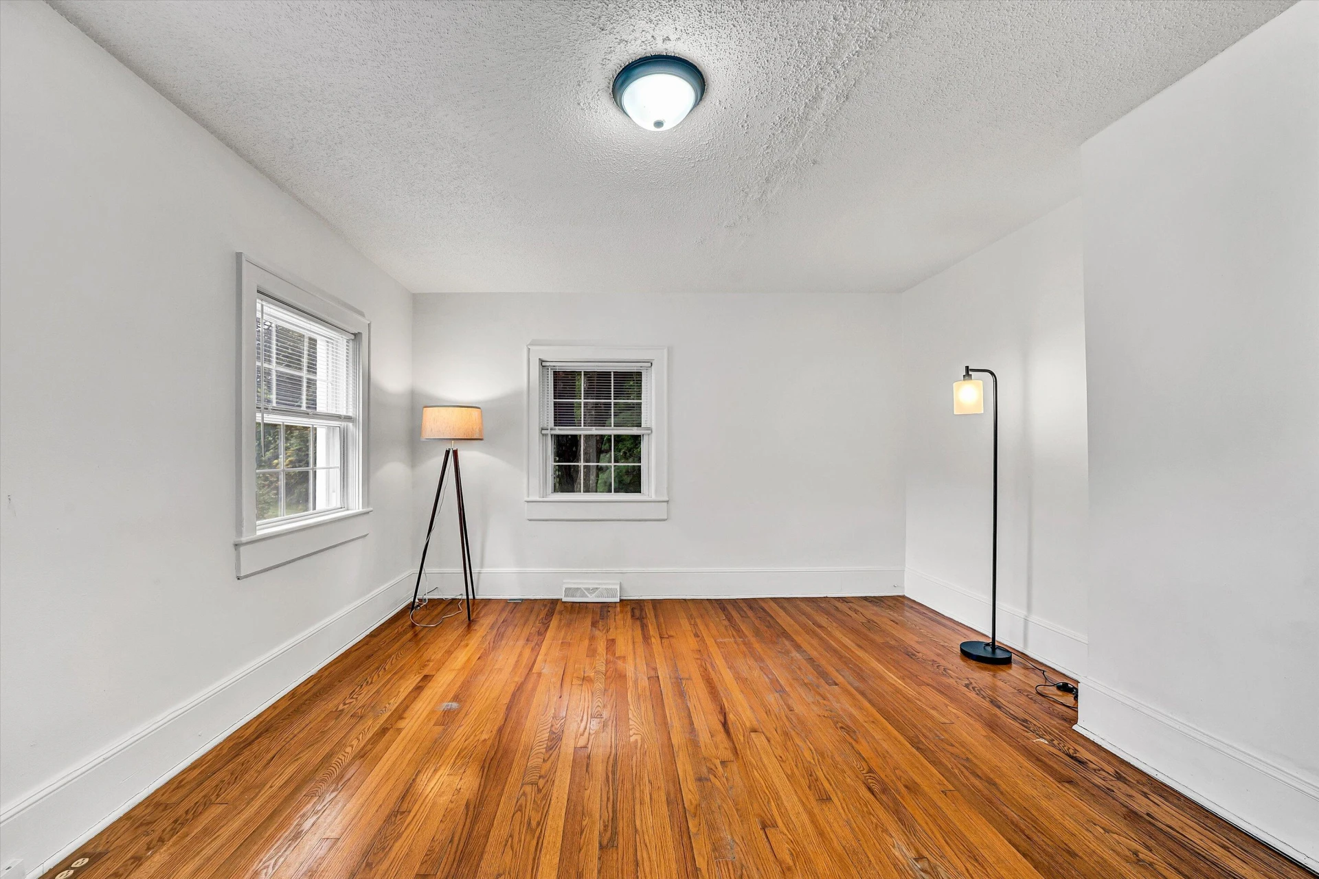 5075 Snow Creek RD - Photo 11