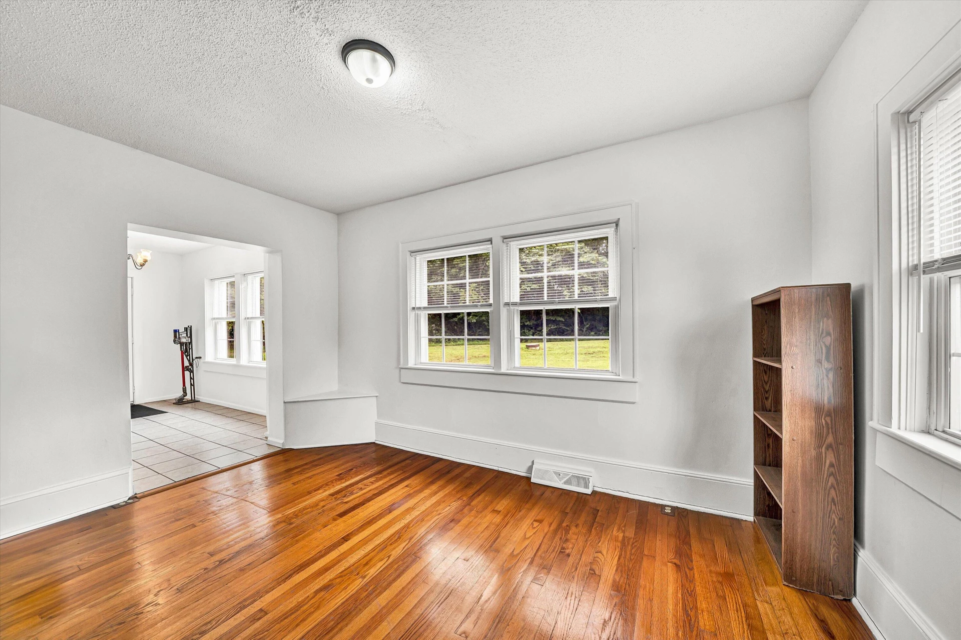 5075 Snow Creek RD - Photo 12