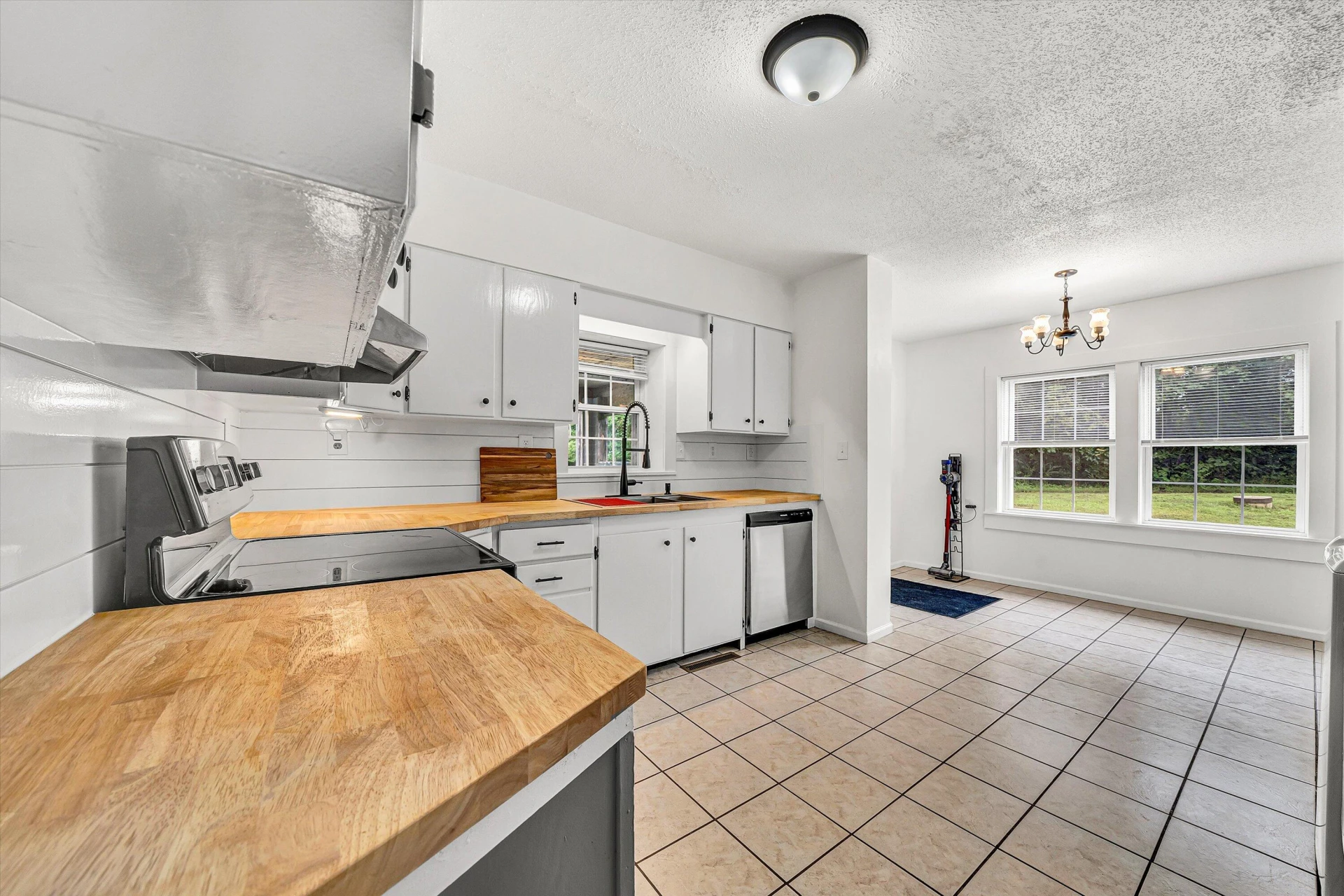 5075 Snow Creek RD - Photo 13