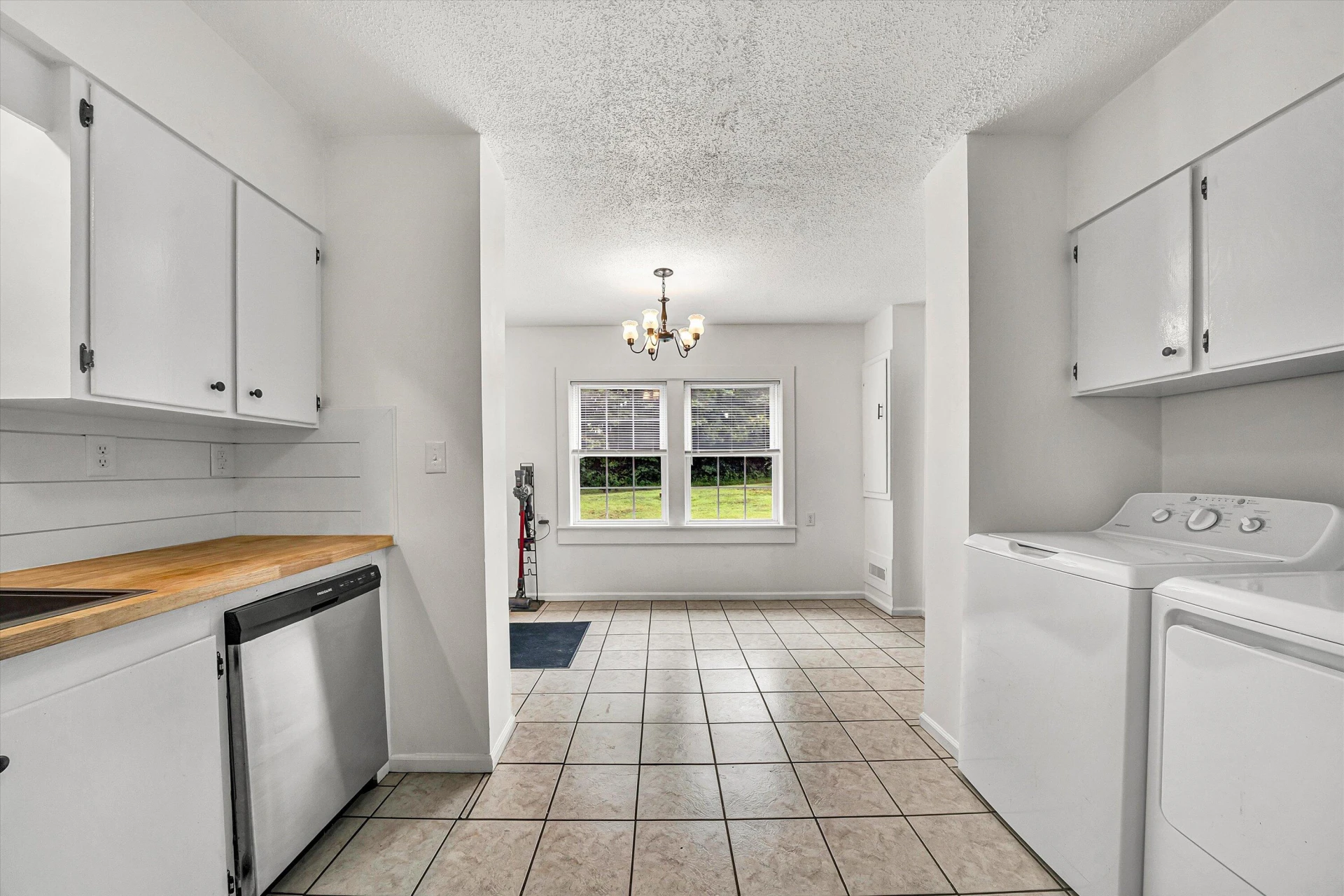 5075 Snow Creek RD - Photo 16