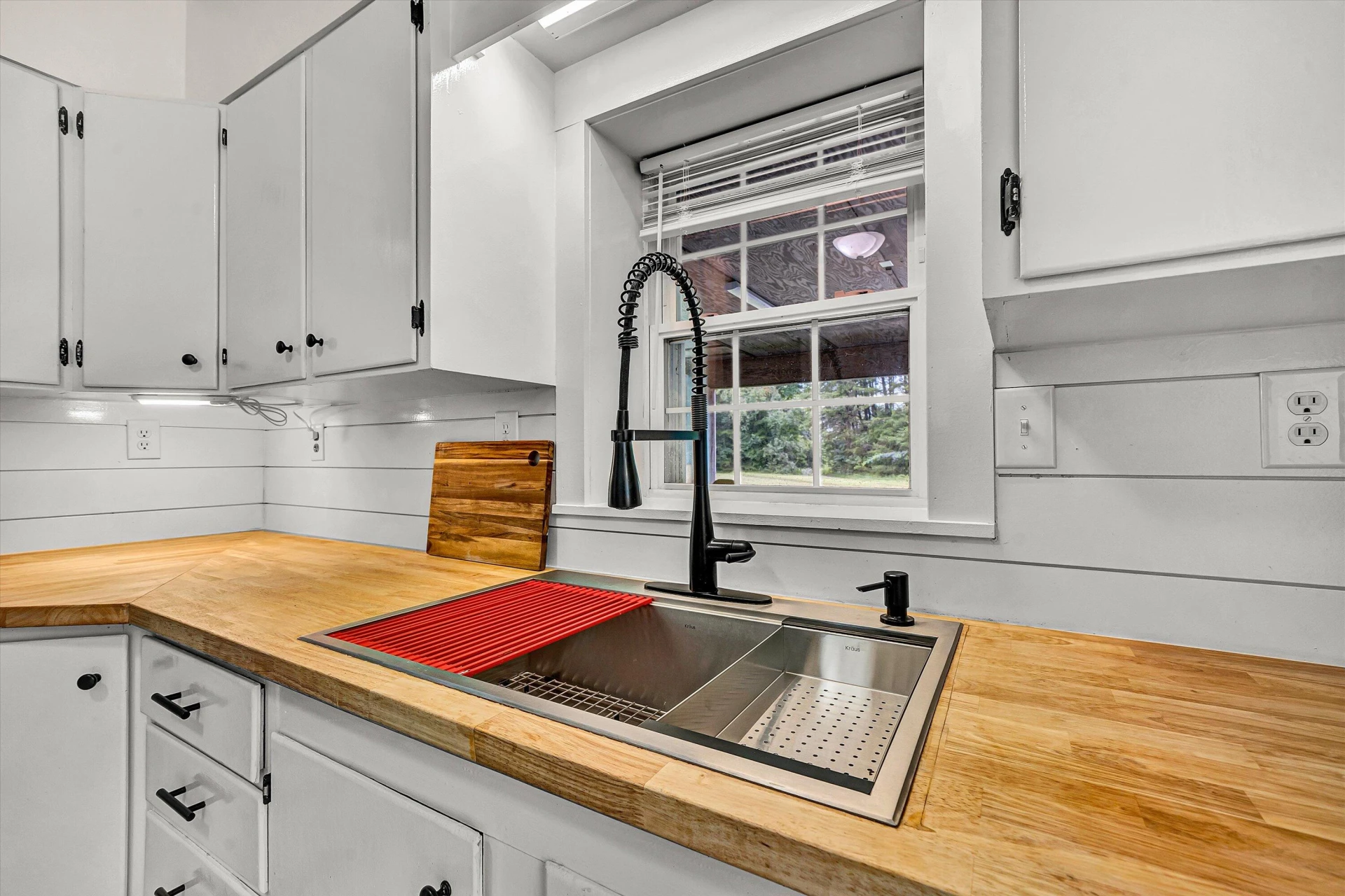 5075 Snow Creek RD - Photo 20