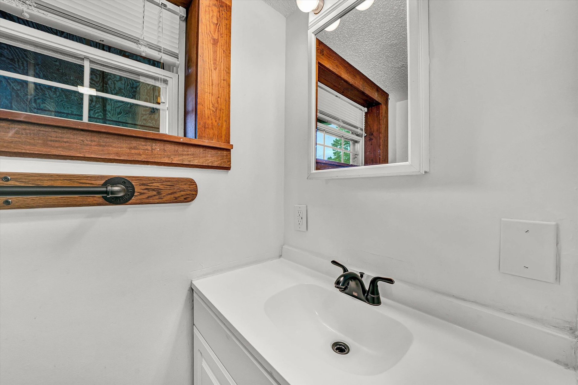 5075 Snow Creek RD - Photo 23