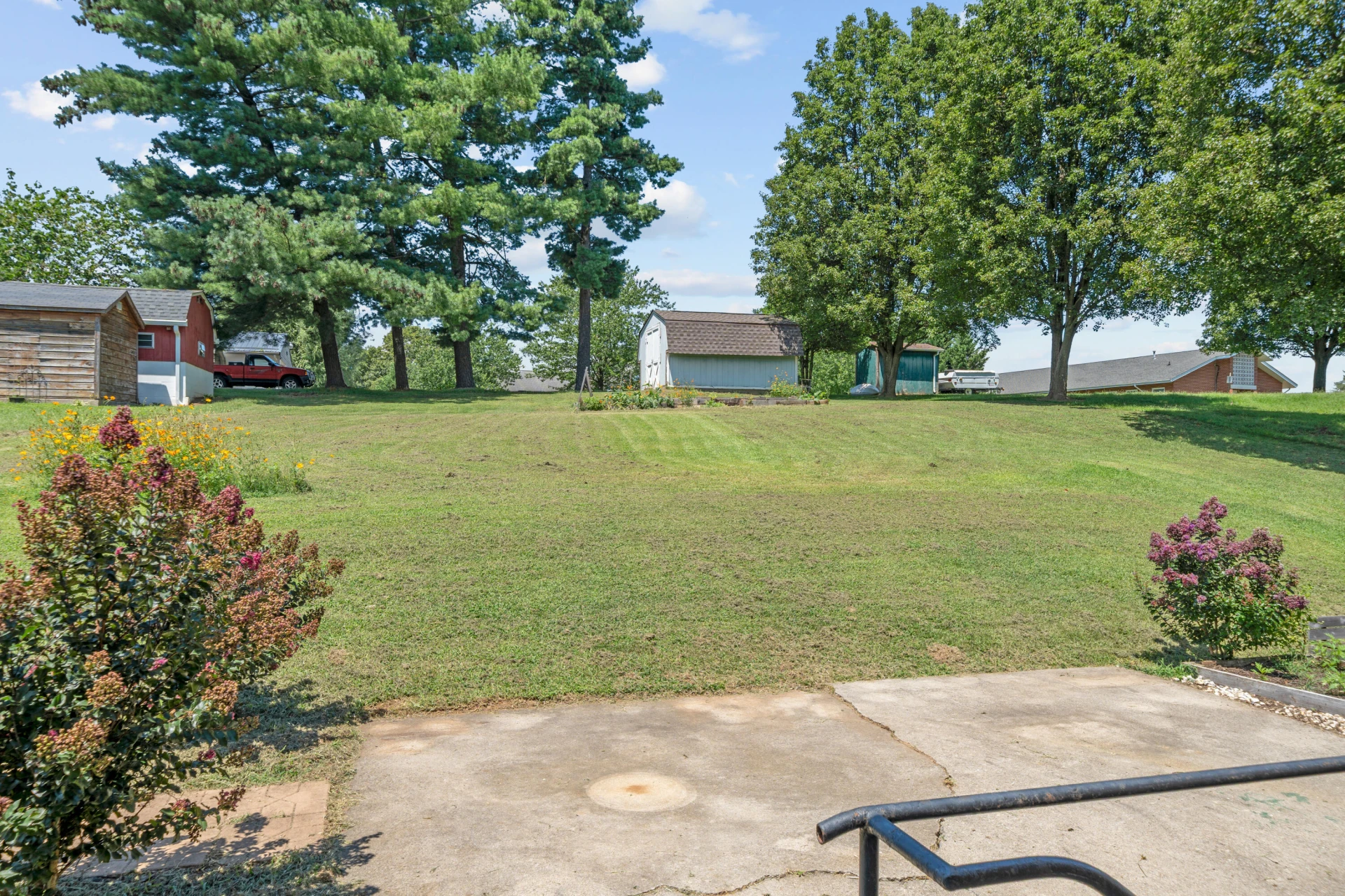2812 Arrington DR - Photo 17