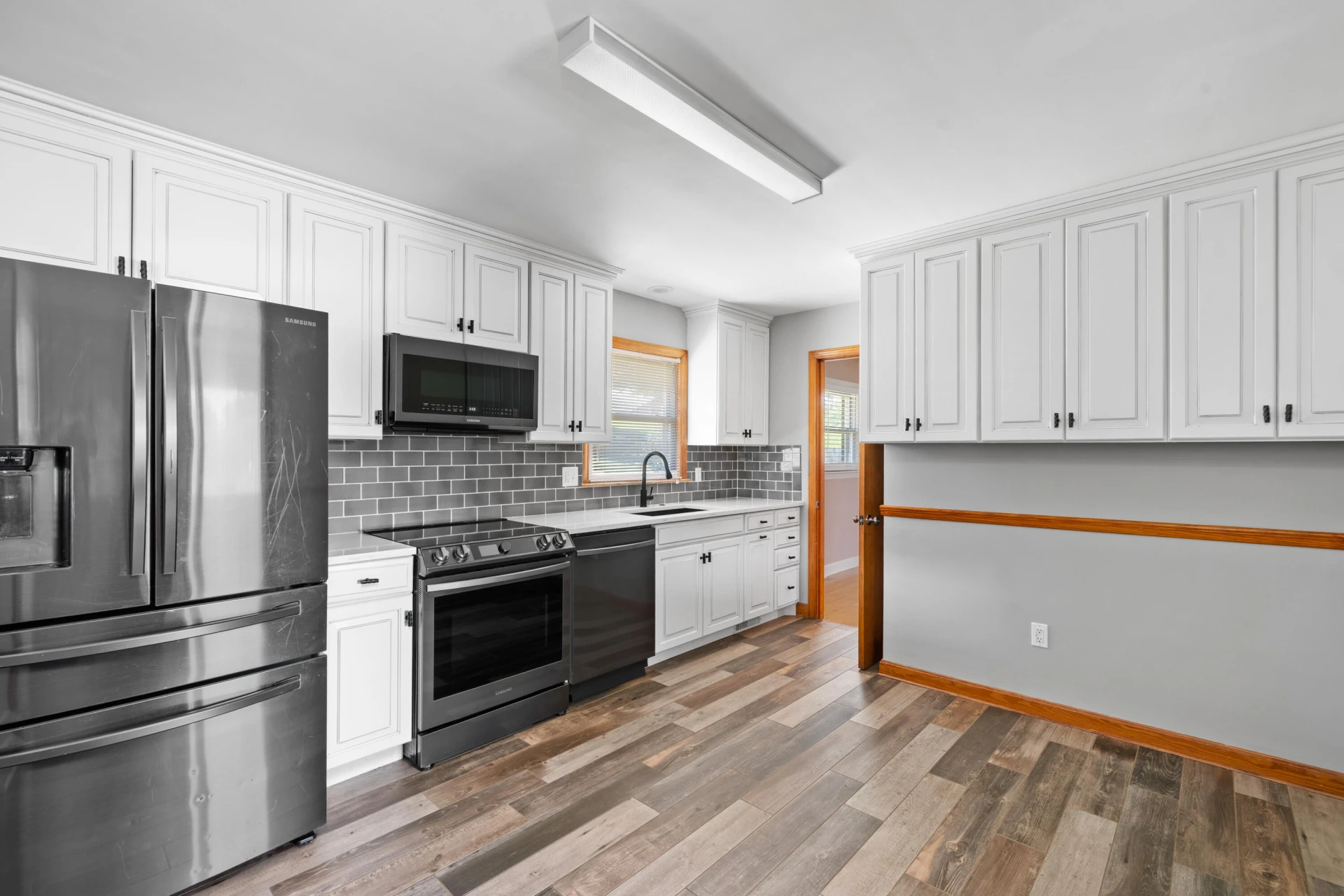 2812 Arrington DR - Photo 5