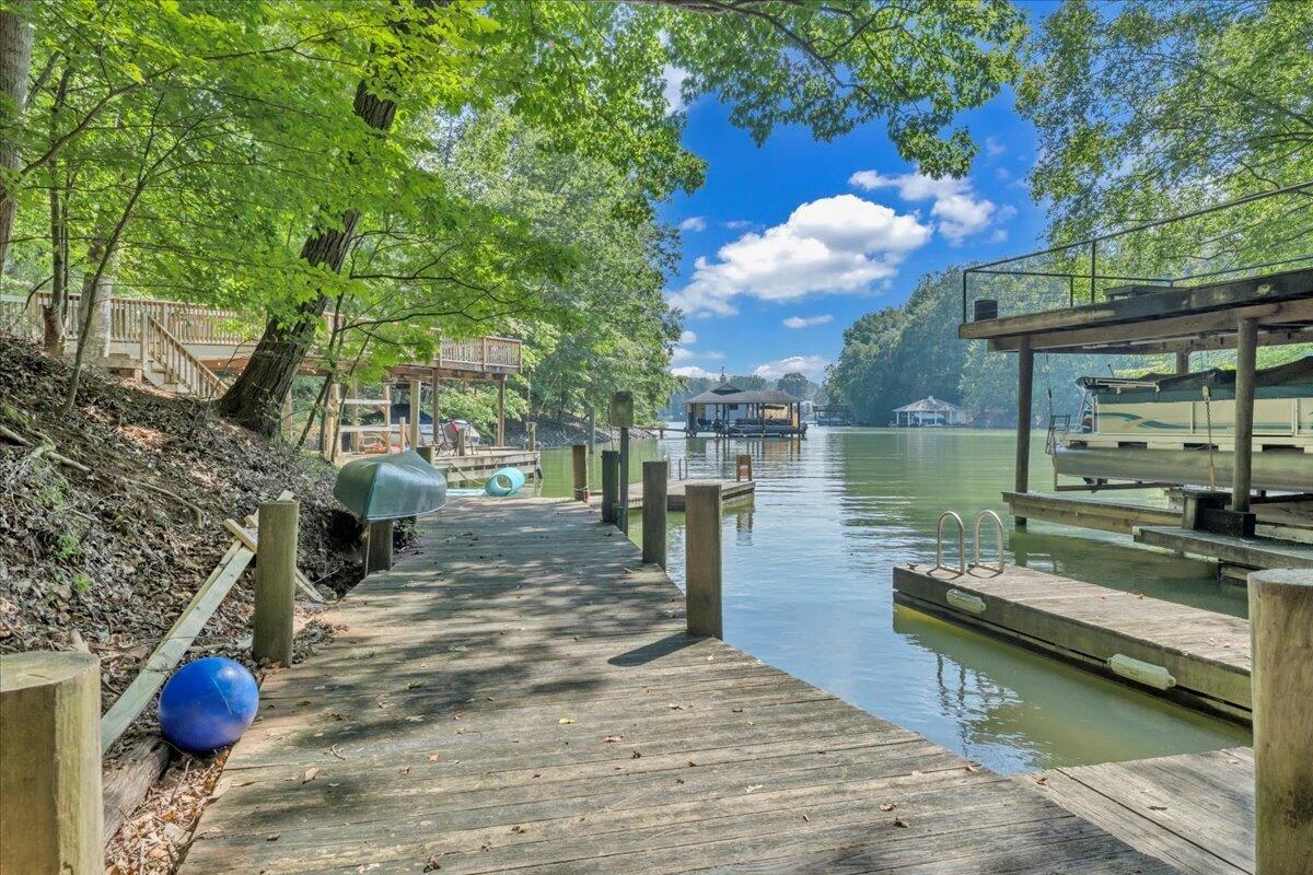 709 Forest Lawn DR - Photo 50