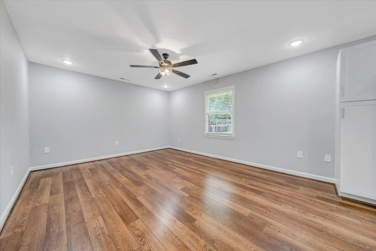 3409 Preston AVE - Photo 15