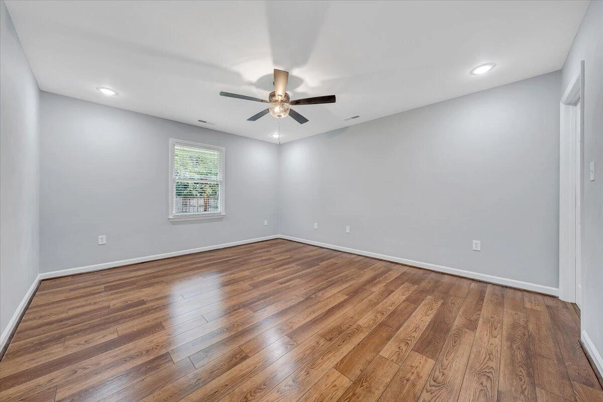 3409 Preston AVE - Photo 17