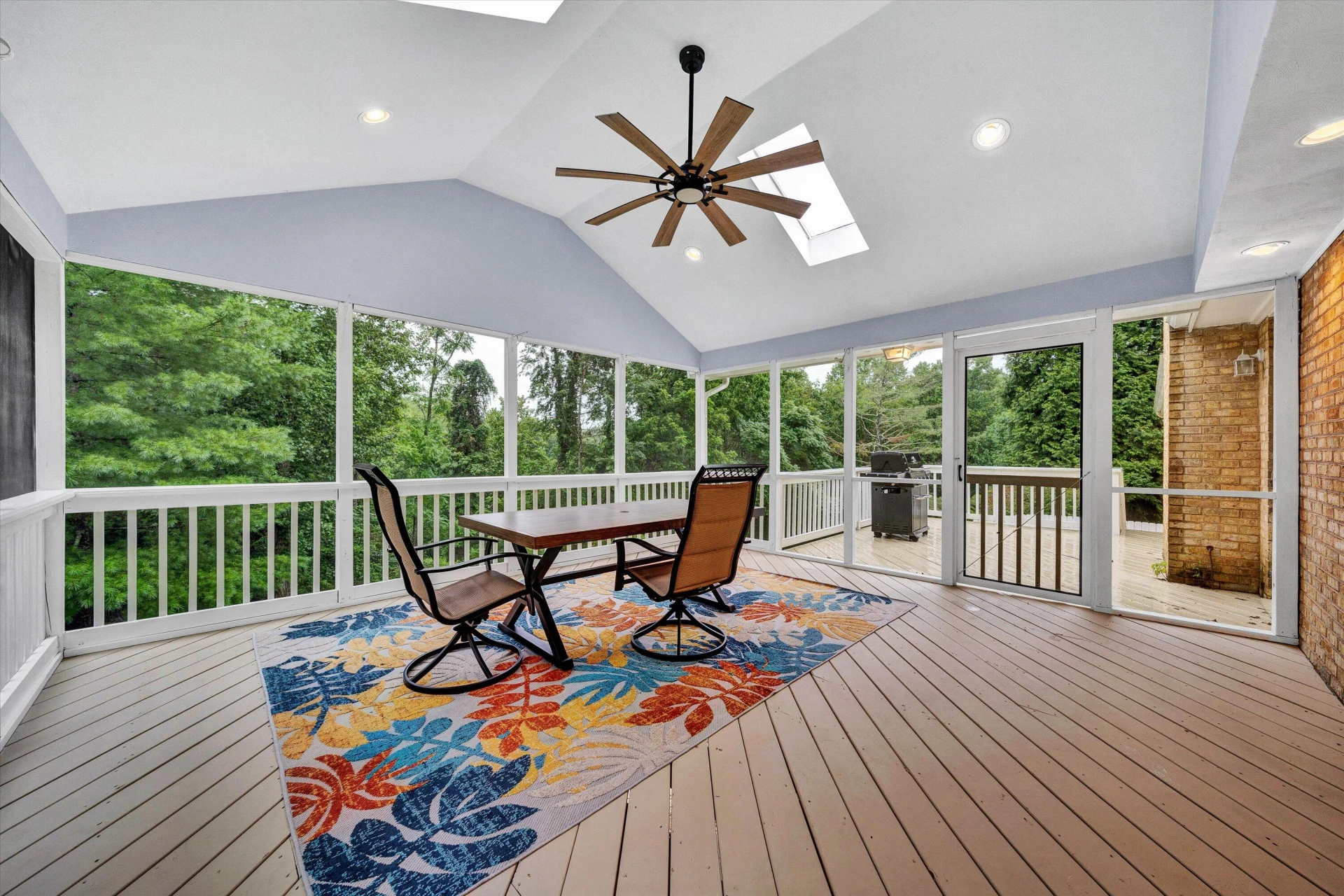 6521 Woodbrook DR - Photo 12