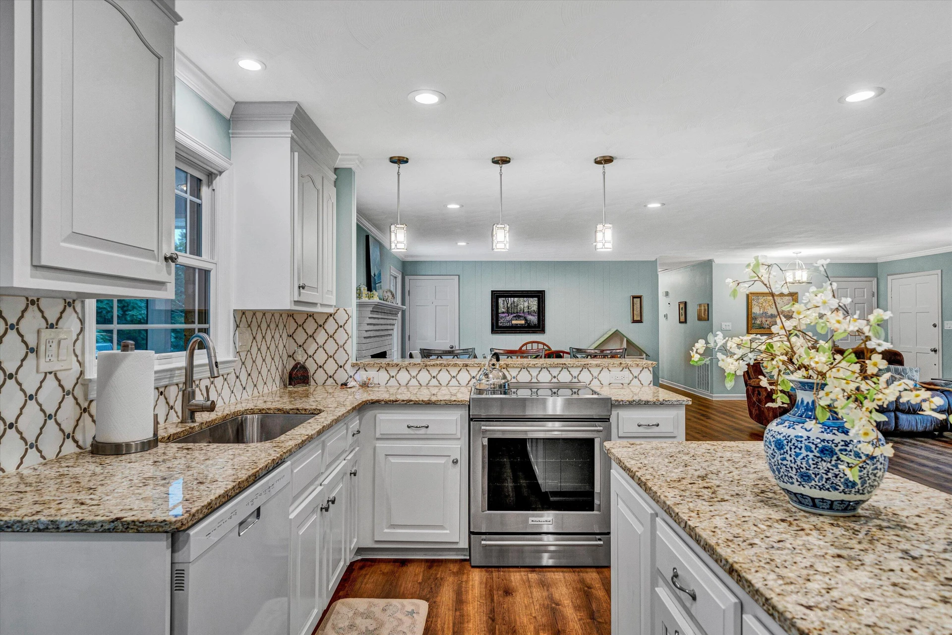 6521 Woodbrook DR - Photo 11