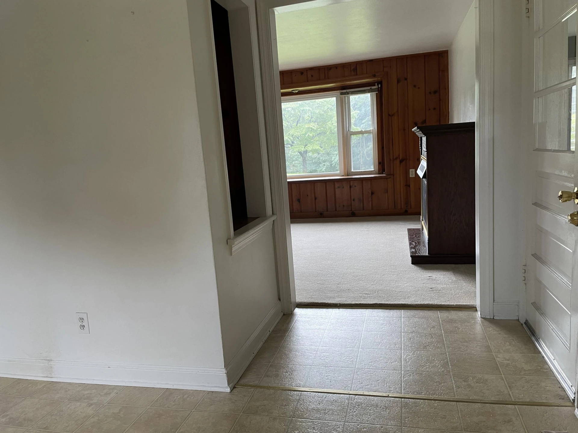 130 Derek DR - Photo 4