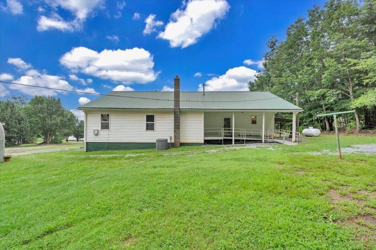 25 Dixie DR - Photo 28