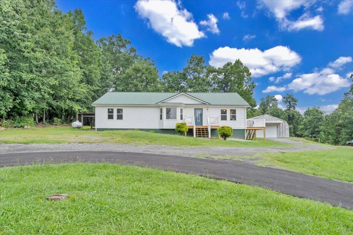 25 Dixie DR - Photo 3