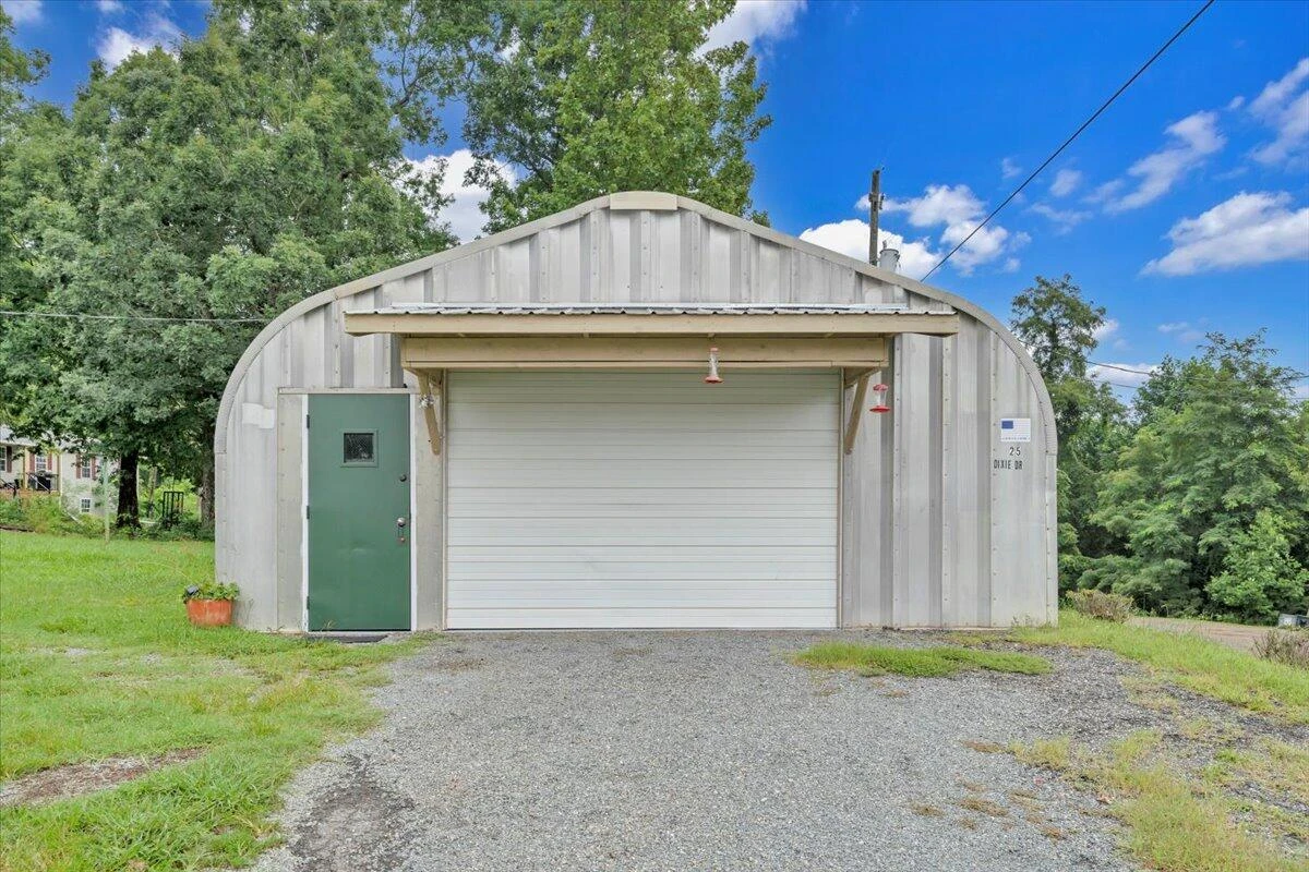 25 Dixie DR - Photo 5