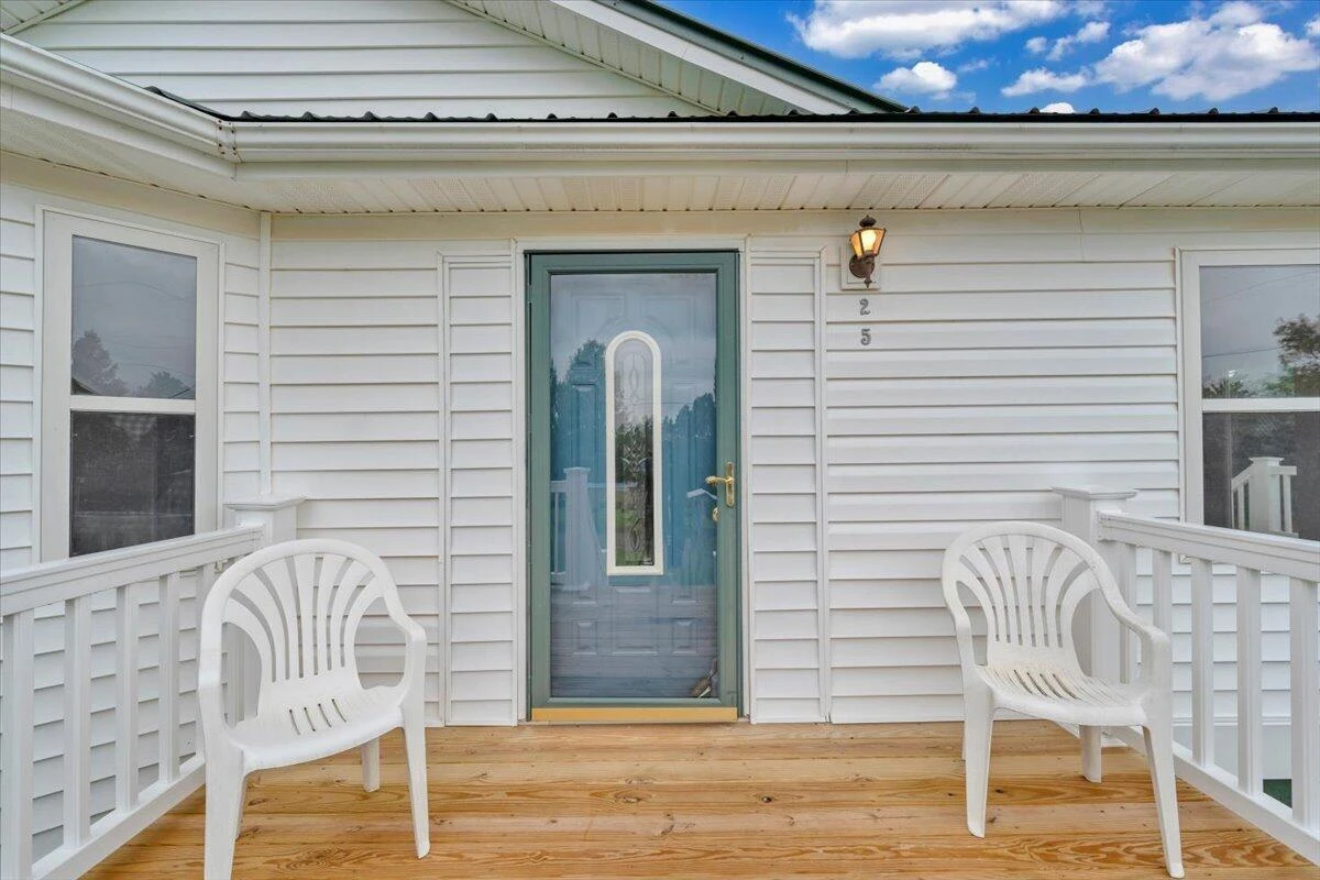 25 Dixie DR - Photo 6