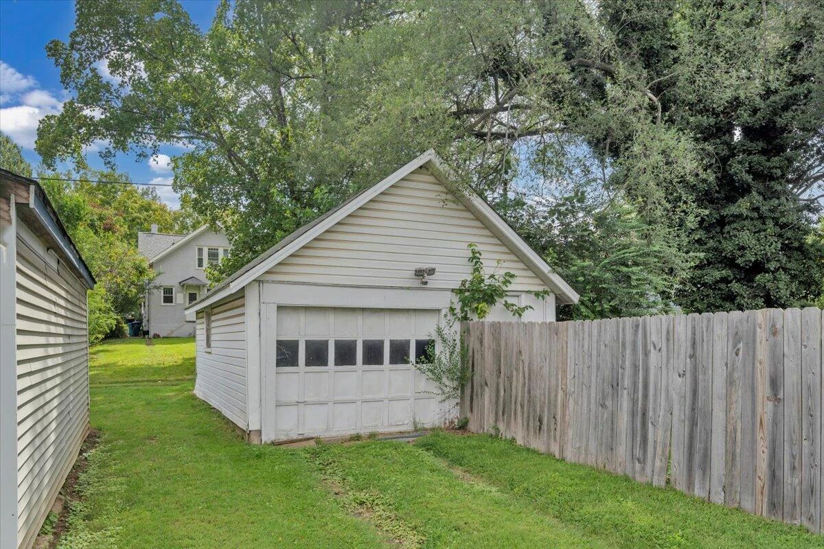 505 Arbor AVE - Photo 53