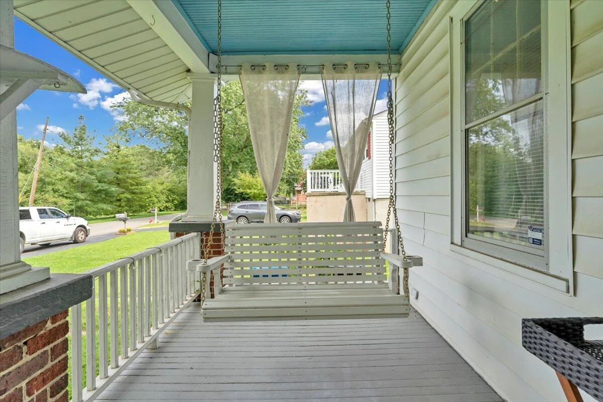 505 Arbor AVE - Photo 9