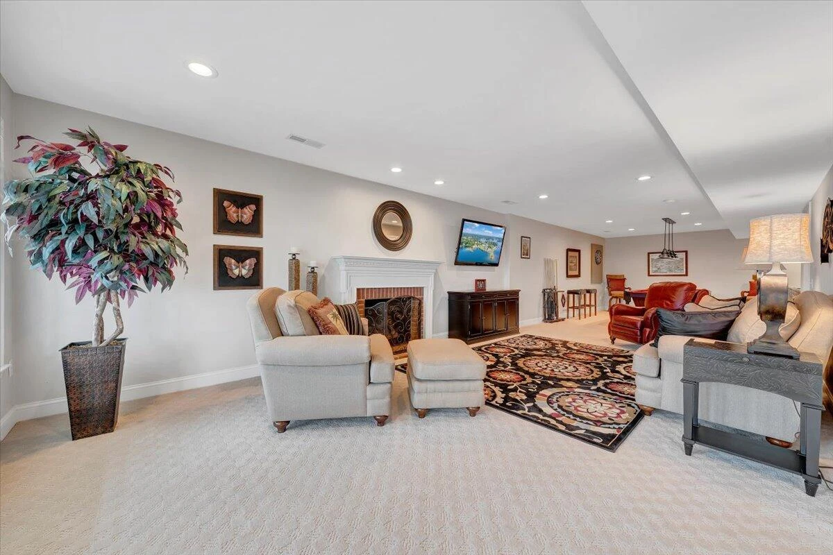 20 Cottage LN - Photo 68