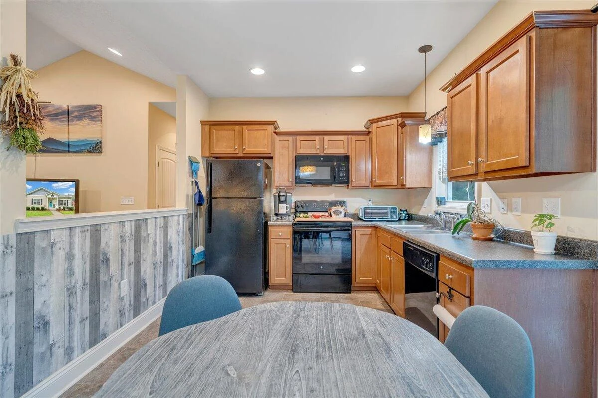 2632 Bandy RD - Photo 12