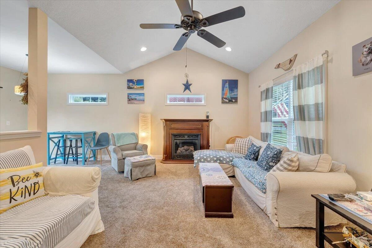 2632 Bandy RD - Photo 3