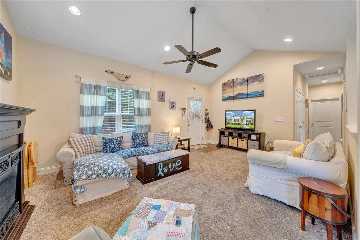 2632 Bandy RD - Photo 7