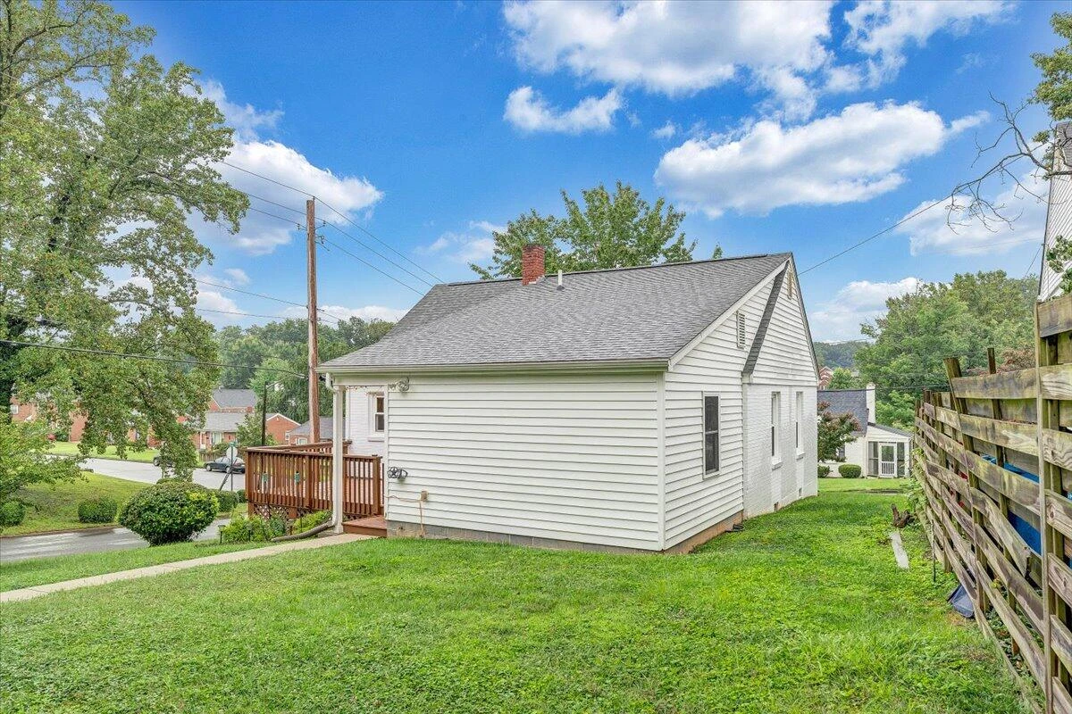 2603 Fairway DR - Photo 33