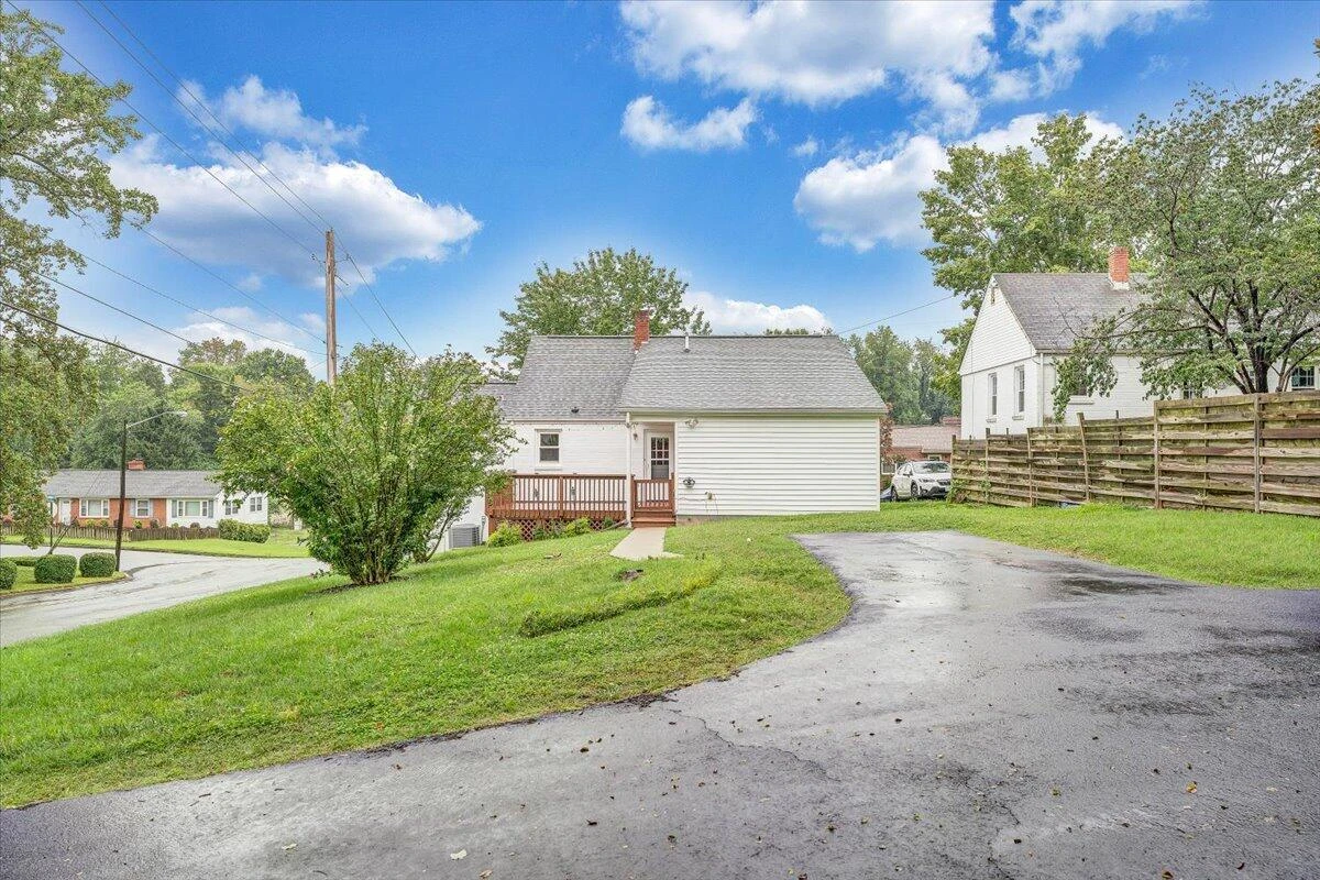 2603 Fairway DR - Photo 43
