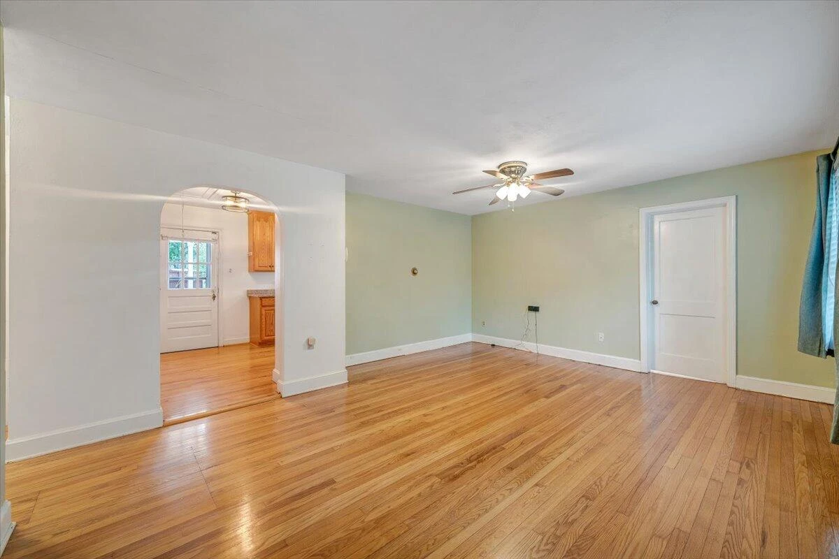 2603 Fairway DR - Photo 7