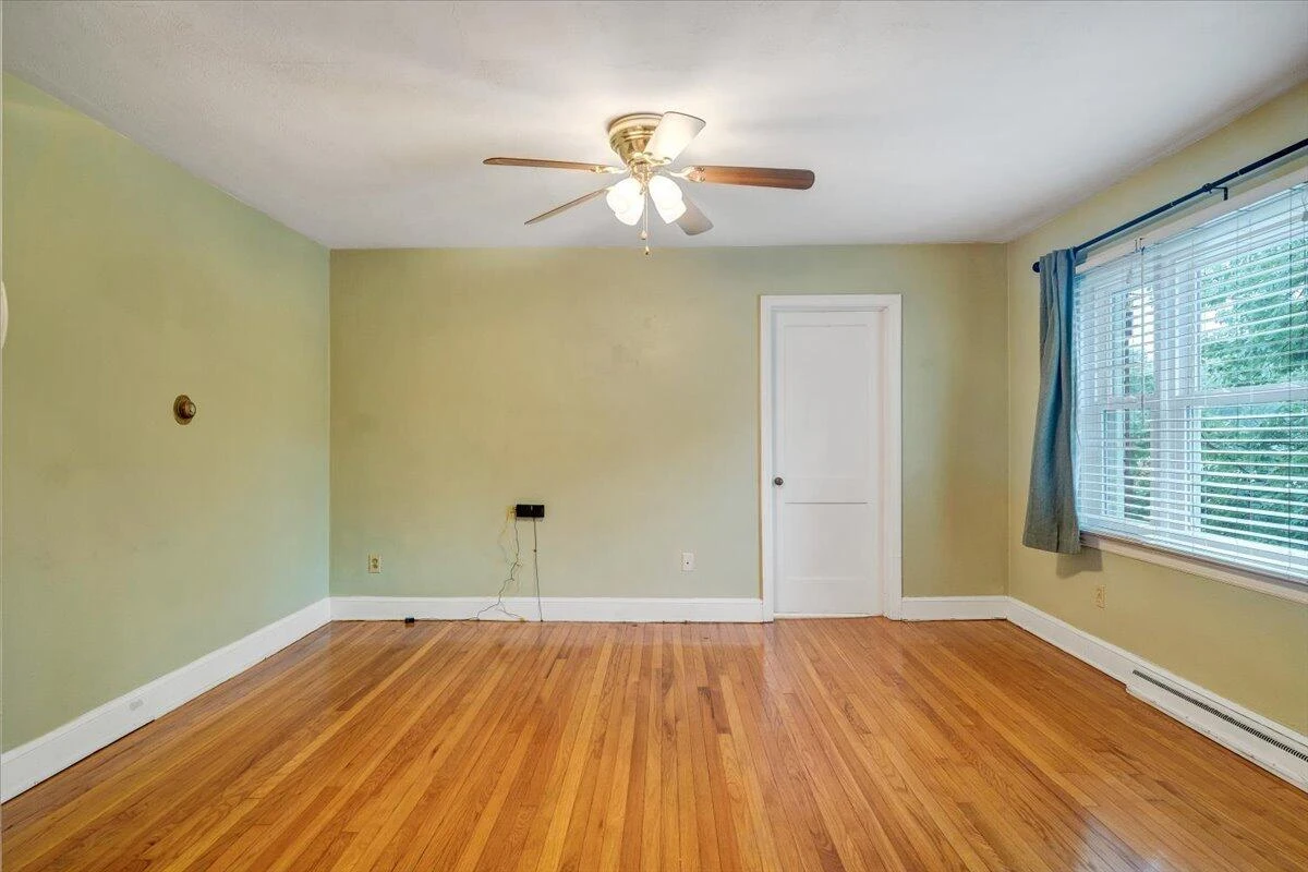 2603 Fairway DR - Photo 8