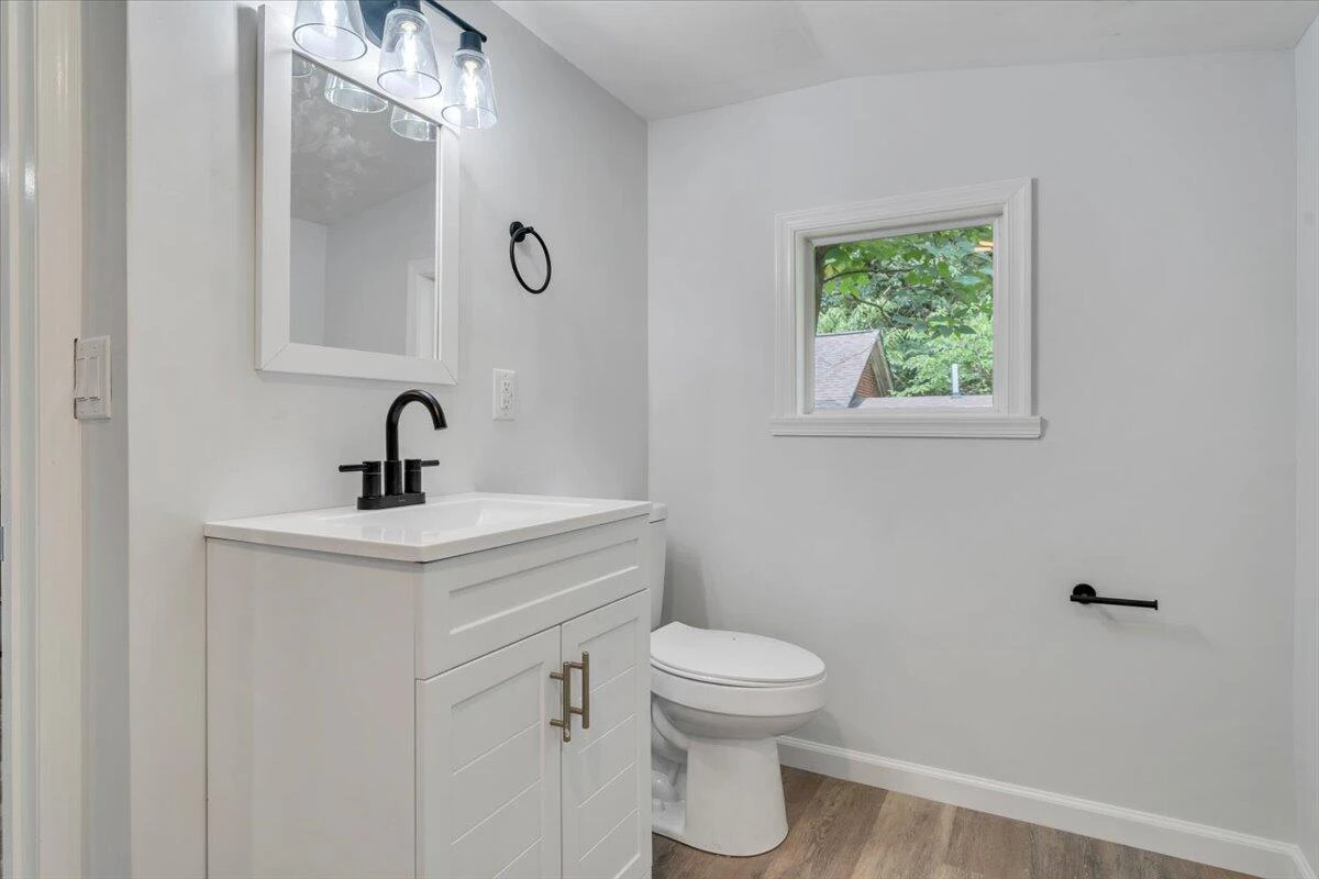 2107 Hollins RD - Photo 20