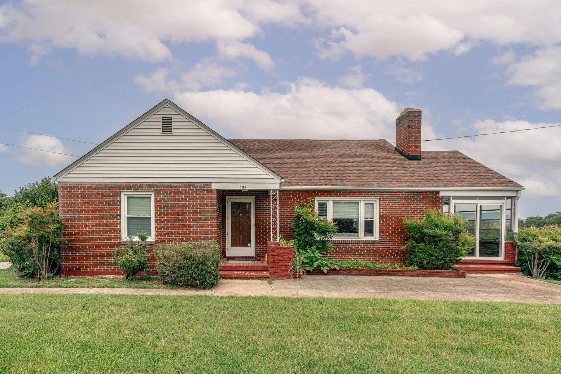 3505 Hershberger RD