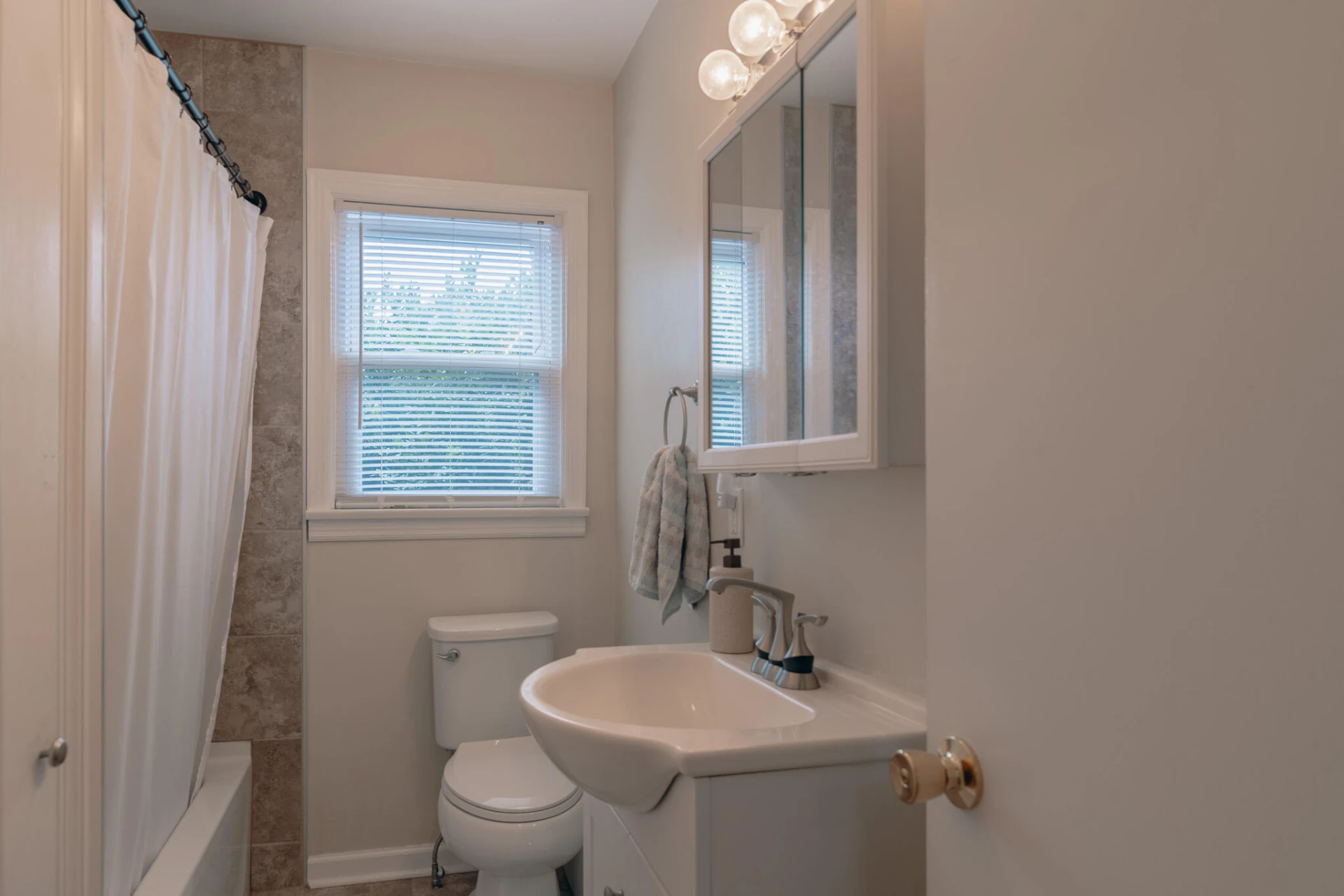 3505 Hershberger RD - Photo 14