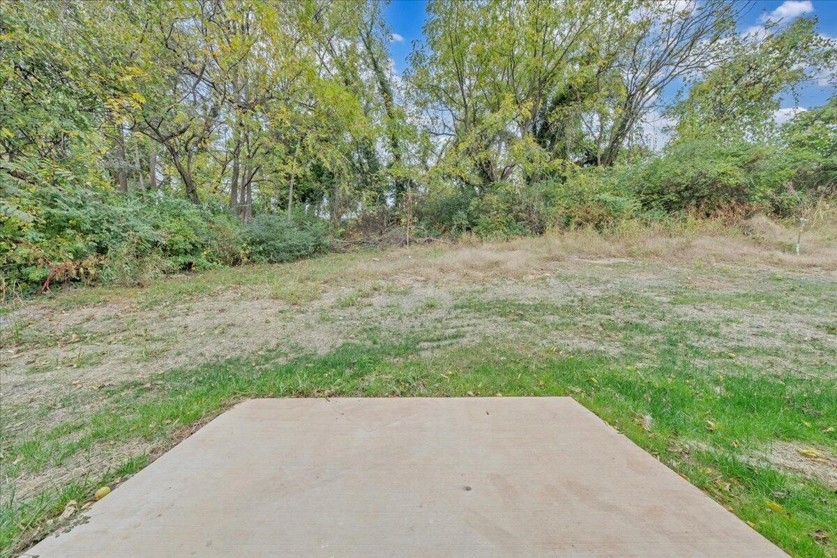 215 Harrison AVE - Photo 26