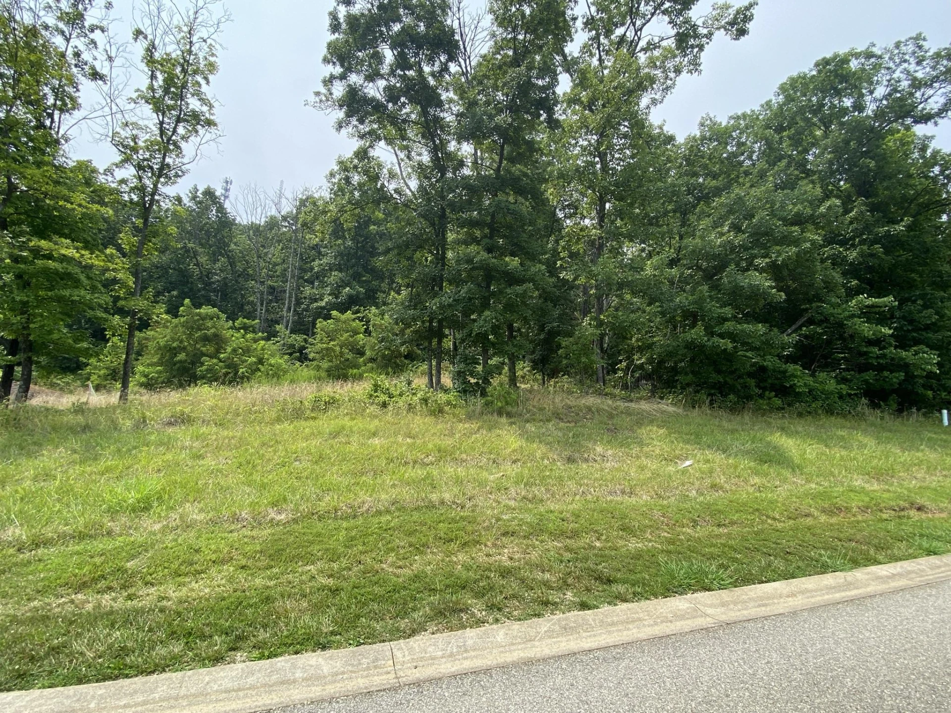 LOT 18 SUMMIT DR