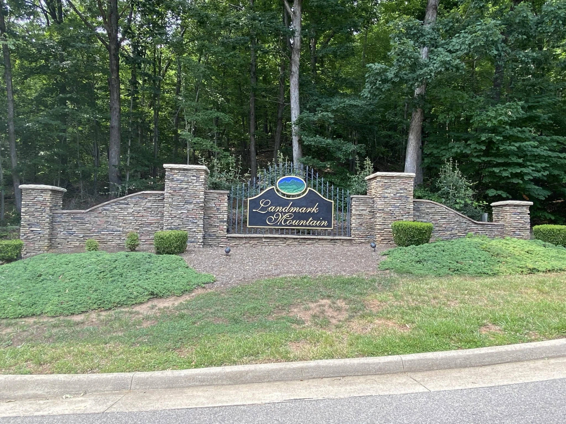 LOT 24 SUMMIT DR - Photo 3