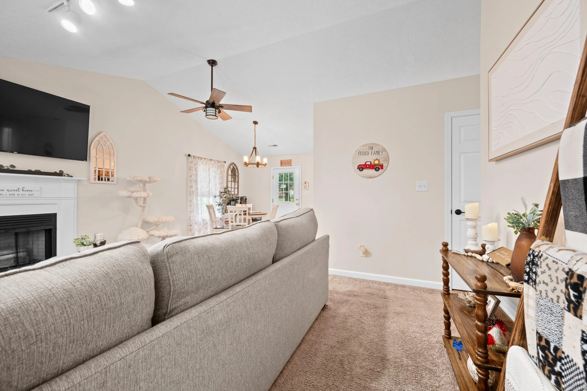 73 Forest AVE - Photo 6