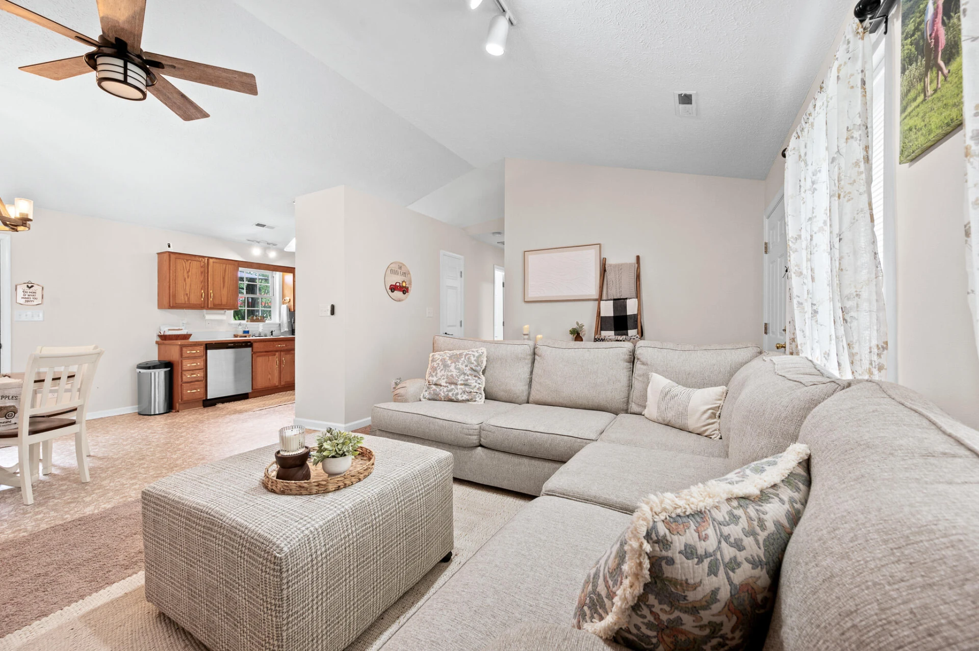73 Forest AVE - Photo 9