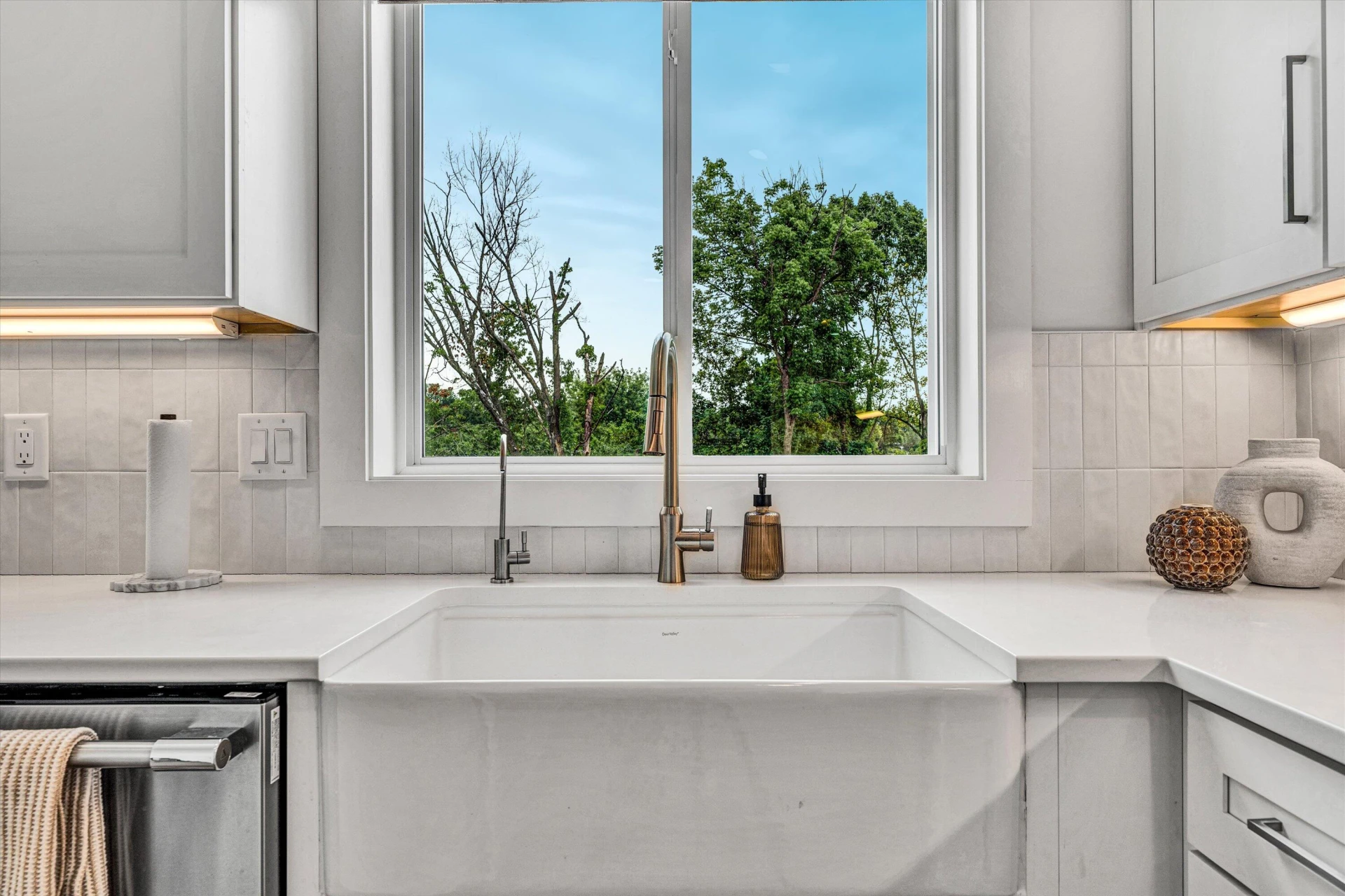2762 McVitty RD - Photo 15