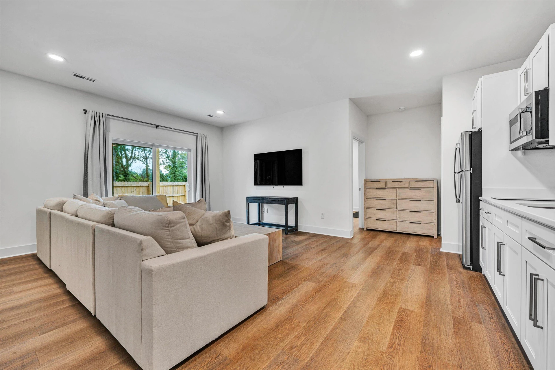 2762 McVitty RD - Photo 23