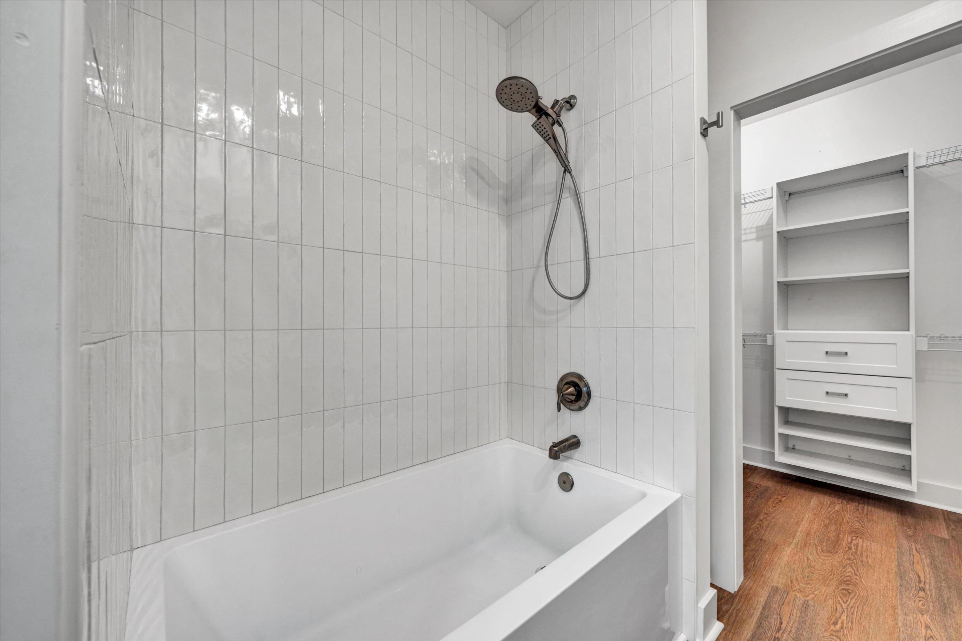 2762 McVitty RD - Photo 35